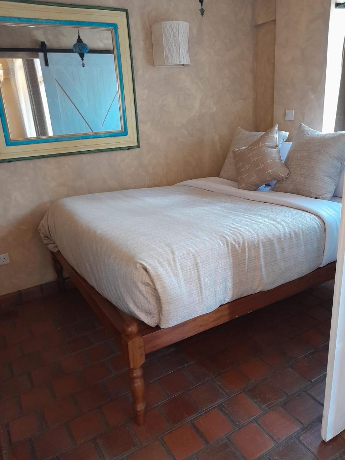 ניירובי Woodmere Grand Hotel & Serviced Apartments מראה חיצוני תמונה