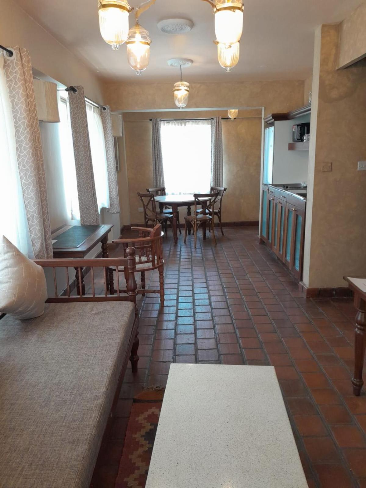 ניירובי Woodmere Grand Hotel & Serviced Apartments מראה חיצוני תמונה